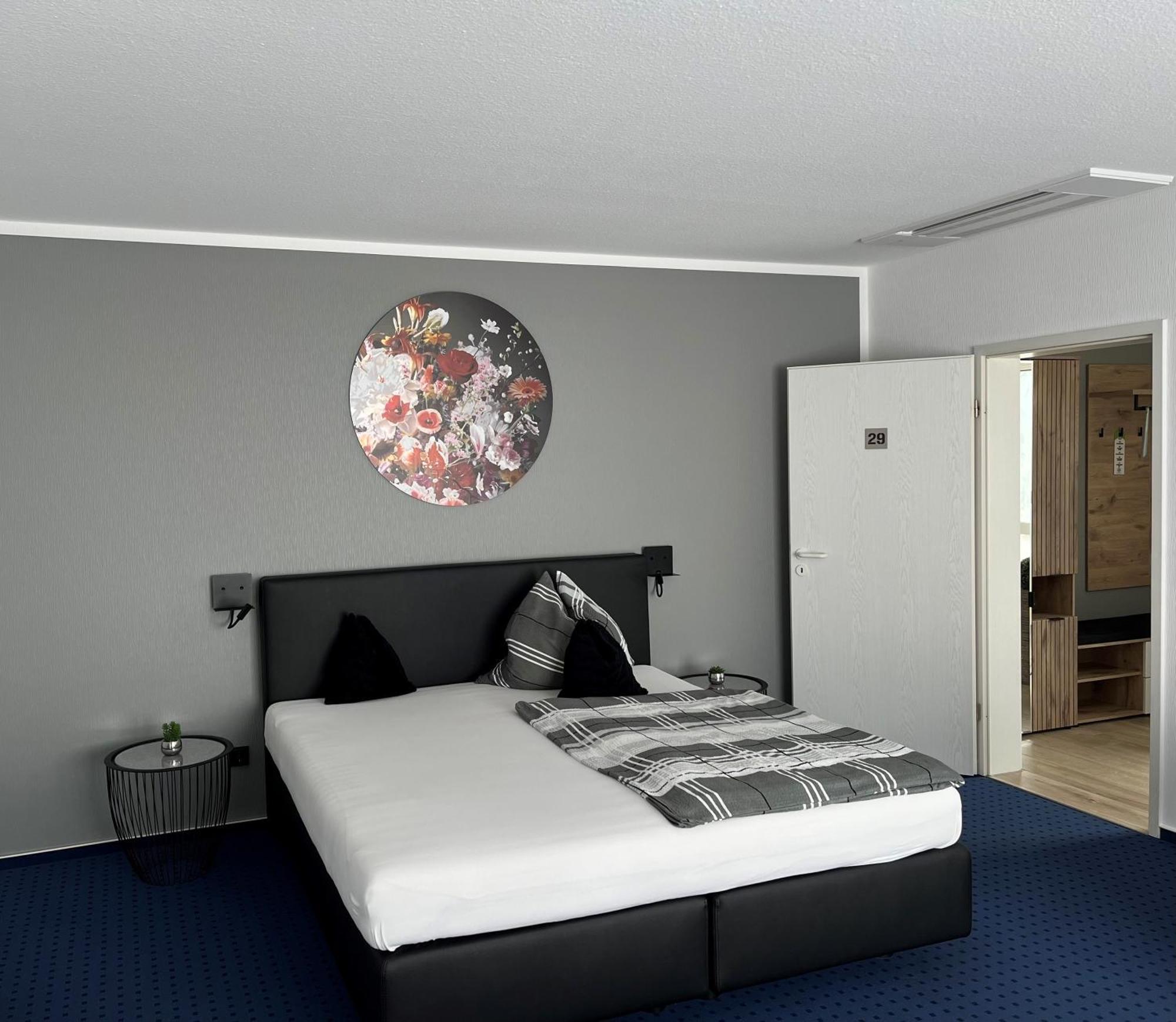 Hotel Papenbreer Verl Ngoại thất bức ảnh